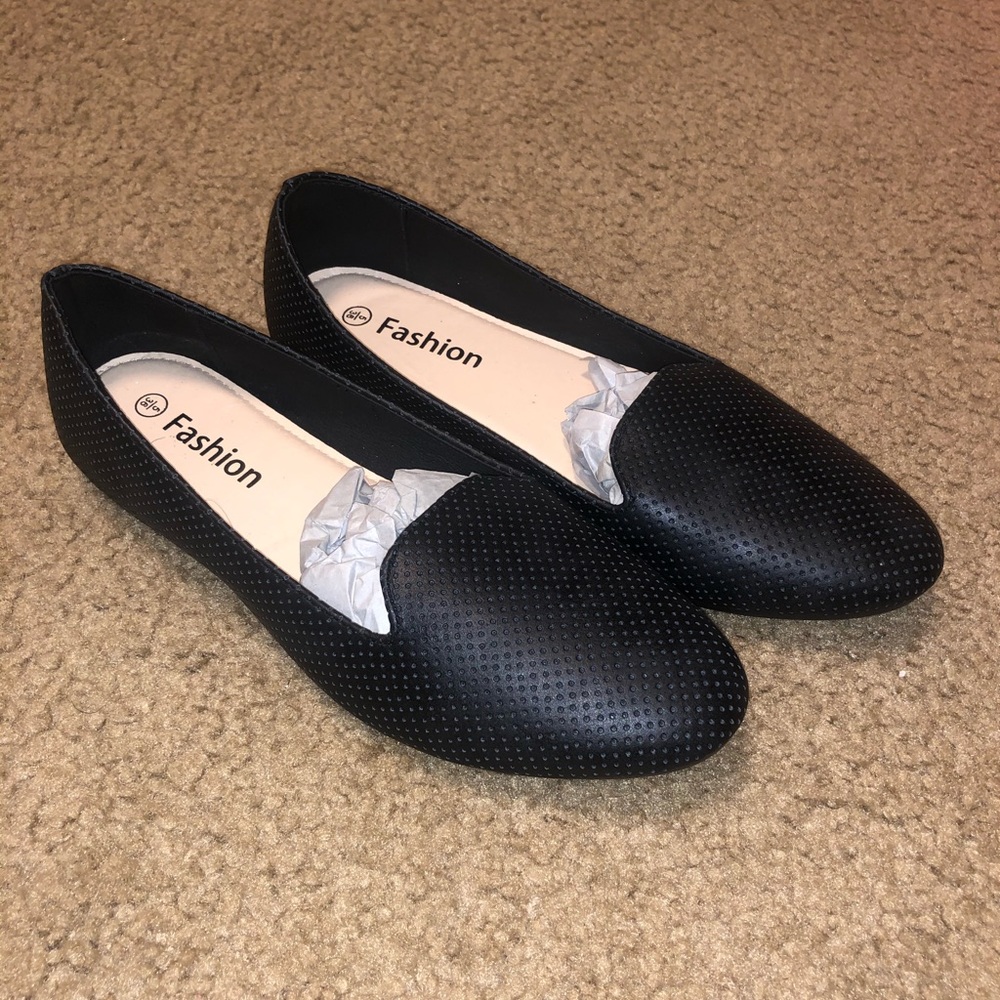 Pointy Toed Flats